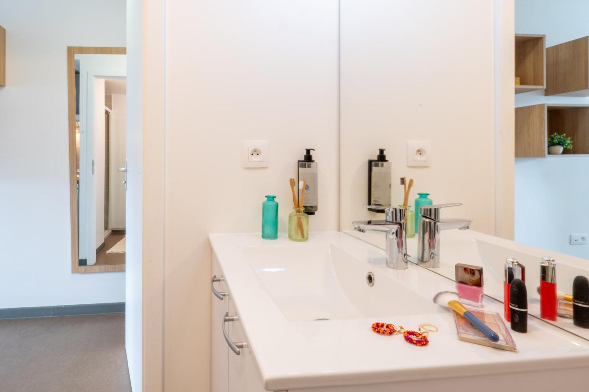 Nemea Appart Hotel Elypseo Strasbourg Port Eksteriør bilde